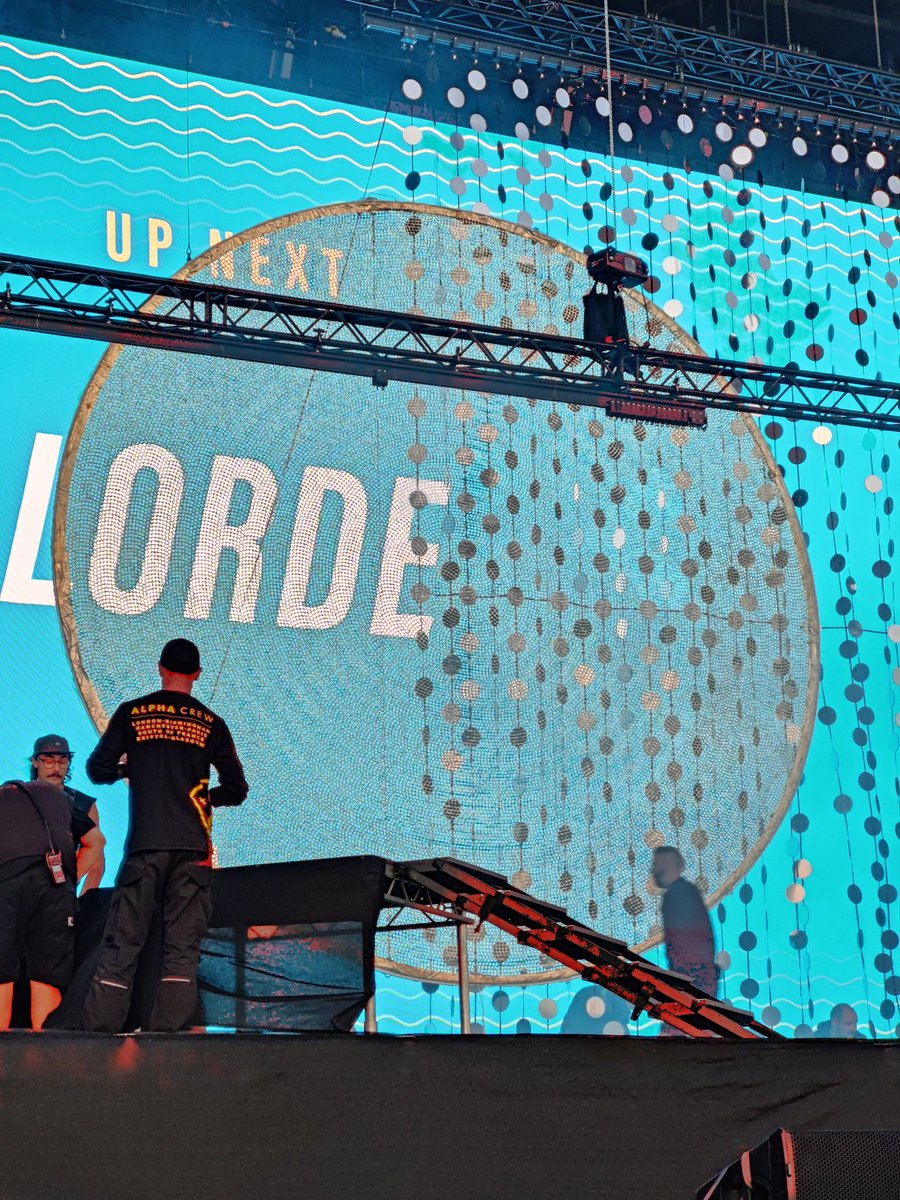 JujuDeRoussie's tweet photo. Stage being set up for Lorde at #boardmasters #SolarPowerTour https://t.co/tuP86lZT1C