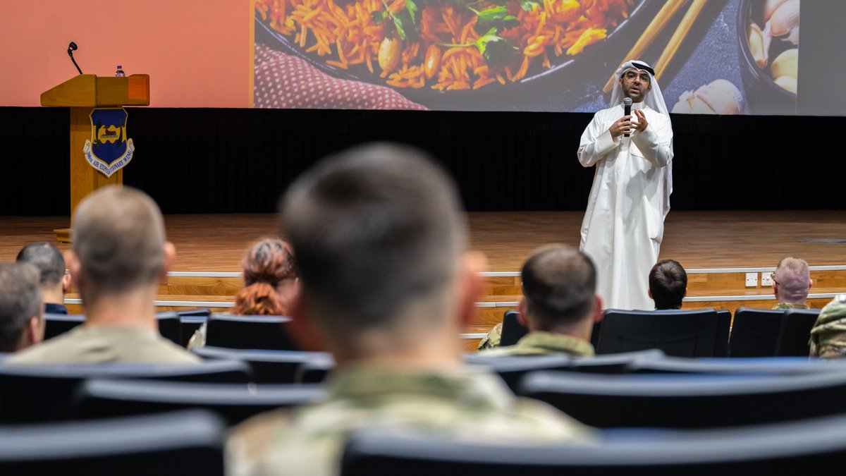 USAFCENT's tweet image. Dr AlKandari, @K_University prof., briefed @386thAEW  Airmen on Kuwaiti culture. He provided US forces with a better understanding of Kuwaiti cultural norms, enabling us to better work with our valued host nation partners.
@CENTCOM 
@USEmbassyQ8 
@usairforce 
#PartnerforStrength