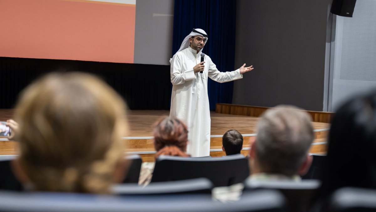 USAFCENT's tweet image. Dr AlKandari, @K_University prof., briefed @386thAEW  Airmen on Kuwaiti culture. He provided US forces with a better understanding of Kuwaiti cultural norms, enabling us to better work with our valued host nation partners.
@CENTCOM 
@USEmbassyQ8 
@usairforce 
#PartnerforStrength