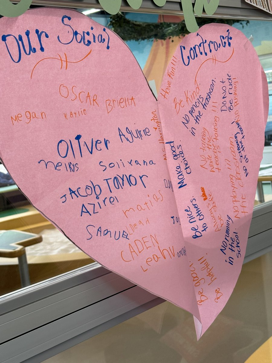 Social Contract Day! The kiddos were serious about this (lol). So cute &amp; good for positive relationship building and classroom communication! <a href="/HumbleISD_ACE/">Autumn Creek Elementary</a> <a href="/HumbleISD/">Humble ISD</a>