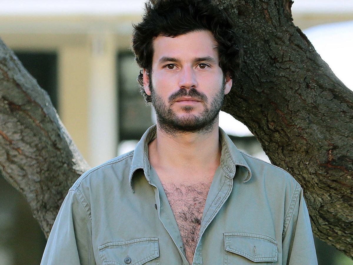 Willy Bárcenas aparece en la Gürtel. Bárcenas utilizaba sus "estudios" para blanquear dinero en Suiza. Su padre Bárcenas y su madre Rosalía están en semilibertad por "trabajar" en su grupo Taburete. El Ayuntamiento de Sanse del PP lo acaba de contratar por 100.000€. Corrupción.