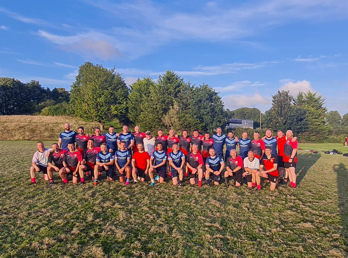 Big thanks to @BanosOldBoys for coming up to Brecon tonight. Great game between us. Nice to have some sun while playing. Hope you enjoy the beers and band at the club this evening.