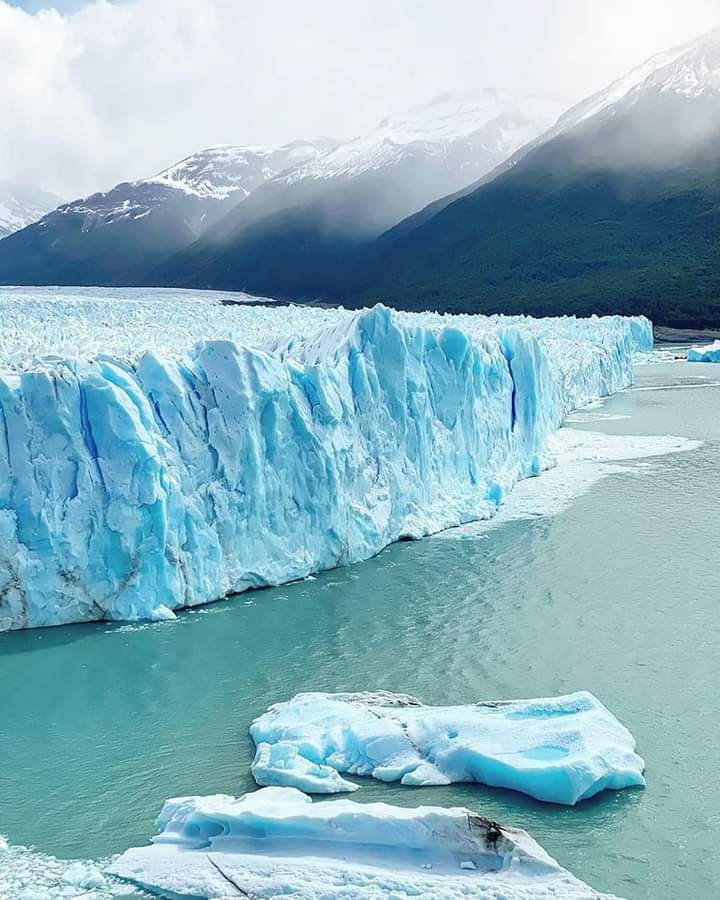 شاهد الجمال المهيب لهذه العجائب الجليدية في باتاغونيا بالأرجنتين 🇦🇷 🇦🇷 🇦🇷 ❄❄❄