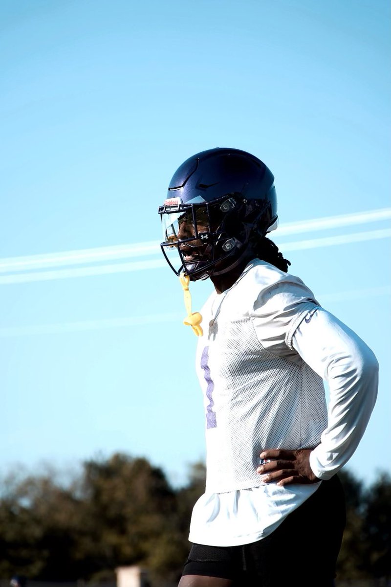 We’re back 😈

#gocru