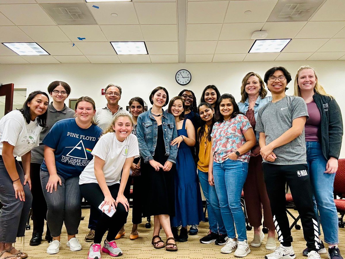 Vindigni lab (@vindignilab) on Twitter photo Sending Alice off to her next adventure in Switzerland! We’ve been so lucky to have such an amazing scientist be a part of our lab for the last 5 years! <a href="/GenomeIntegrity/">Center for Genome Integrity</a> <a href="/SitemanCenter/">Siteman Cancer Center</a> @WashUOnc @WUDeptMedicine Sending Alice off to her next adventure in Switzerland! We’ve been so lucky to have such an amazing scientist be a part of our lab for the last 5 years! <a href="/GenomeIntegrity/">Center for Genome Integrity</a> <a href="/SitemanCenter/">Siteman Cancer Center</a> @WashUOnc @WUDeptMedicine