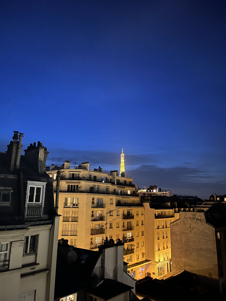 Some2cool's tweet photo. Paris, a month ago what a blast🫶 https://t.co/fG0LiJ2wkp