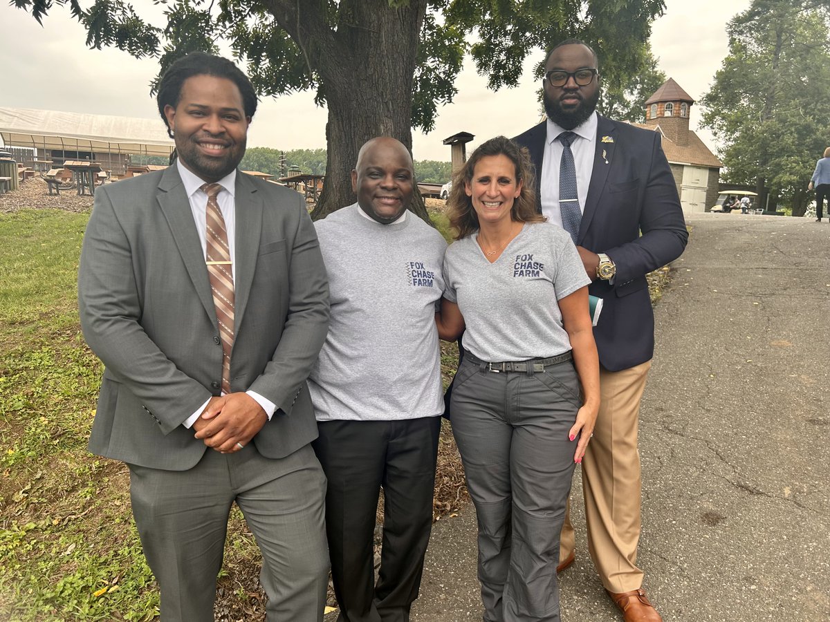 PHLschools's tweet photo. Fox Chase Farm received a $100k Keystone Historic Preservation Construction Grant through @PHMC to fund the preservation, rehabilitation and restoration activities of the Manor House. The space will serve as a learning space for school students and community members. #PHLED https://t.co/J0ZYdgjvEF