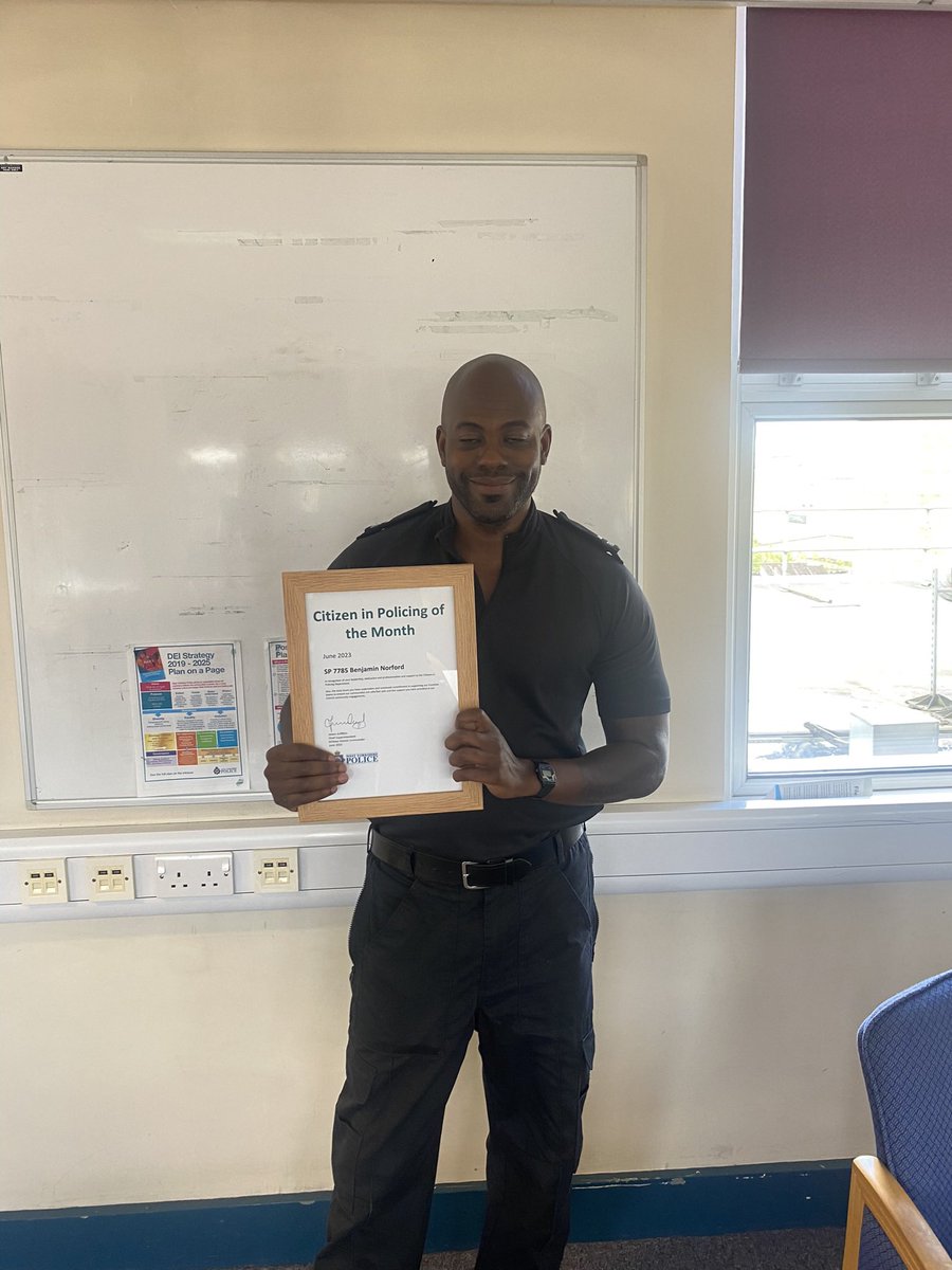 WYP_HBrear's tweet photo. Congratulations to my colleague SSO Ben Norford - Citizen in Polcing colleague of the month👏👏👏Outstanding leader and Team player. https://t.co/vPCGiTJPKU