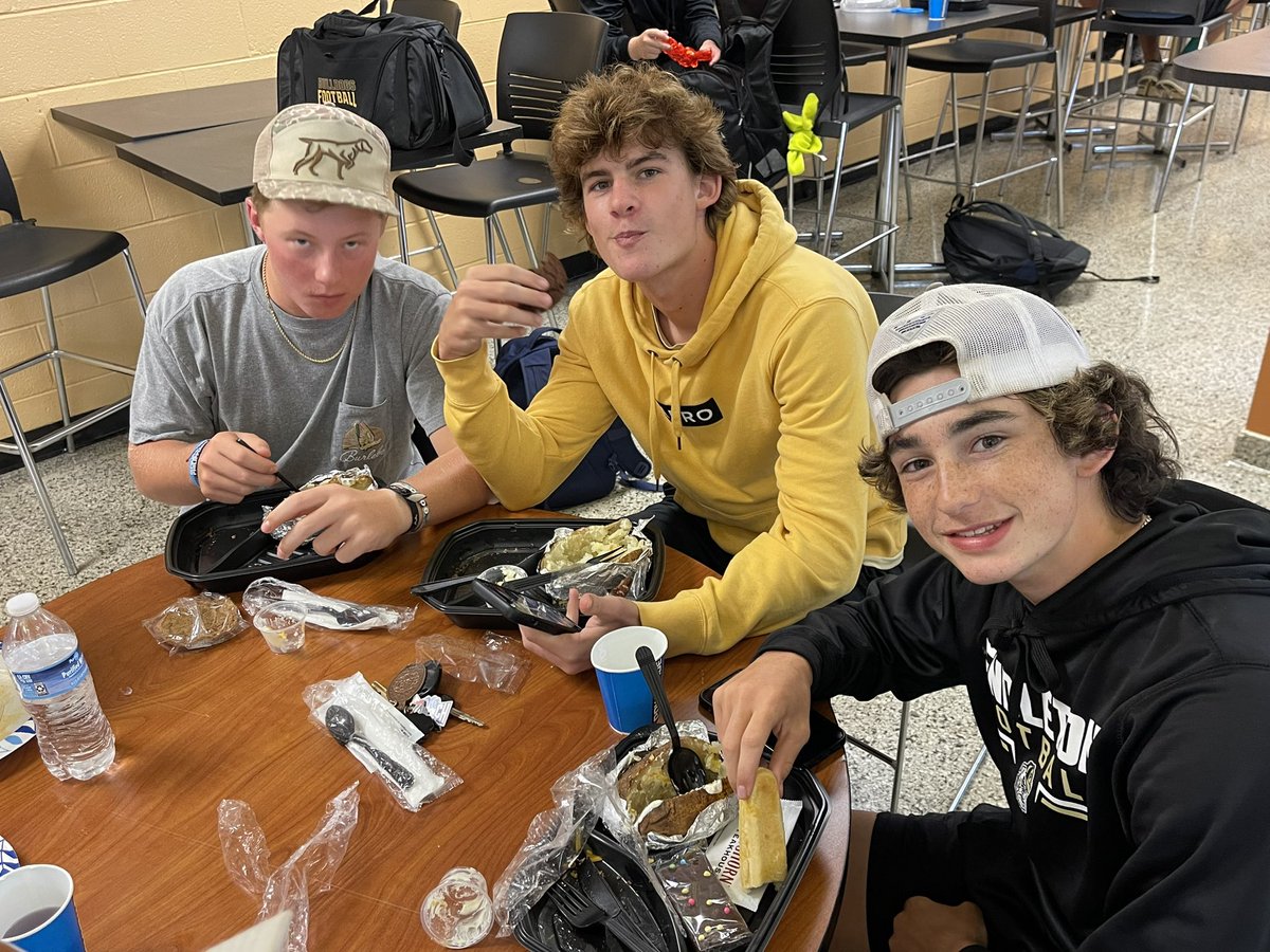 PendletonDogsFB tweet media