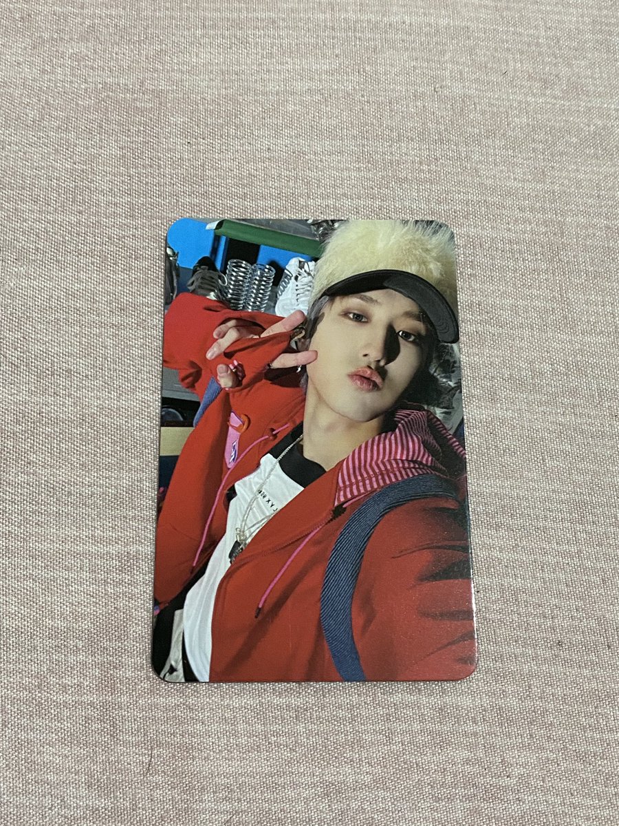 hyunjin_stan26's tweet photo. Bought two photocards on two different occasions, both transactions were via shopee and very smooth the seller is very kind,cooperative and easy to talk to. They also gave a lot of cute freebies, tysm to @_ckvs for packing each order safely, until next time po<3

#gyukvs https://t.co/W4BLrTwAG2