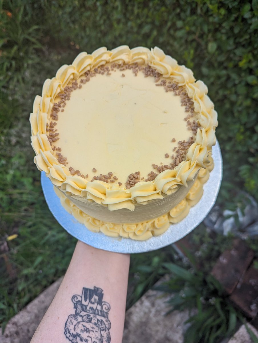 busy_bakery's tweet photo. Some of our recent bakes. Biscoff cake, carrot cake, battenburg, custard tarts and lemon meringue pie. #veganfood #bristol #cake https://t.co/t3Y9BGvHfI