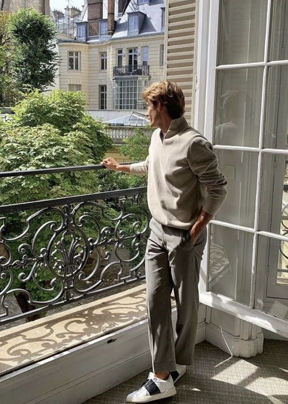 spent the past TWO WEEKS creating a full course on the YOUNG INDIAN METHOD.

comment "INDIA" &amp; retweet to get it for free

[only valid for the next 24 hours]