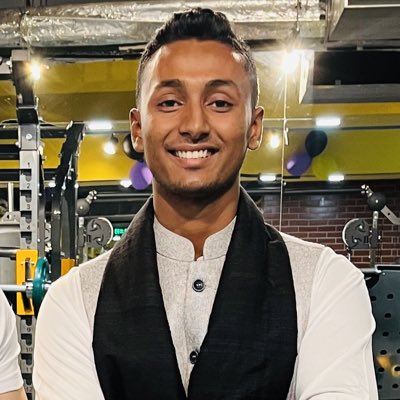 AbdullahGifary's tweet photo. #NewProfilePic https://t.co/9SnNGIPUx5