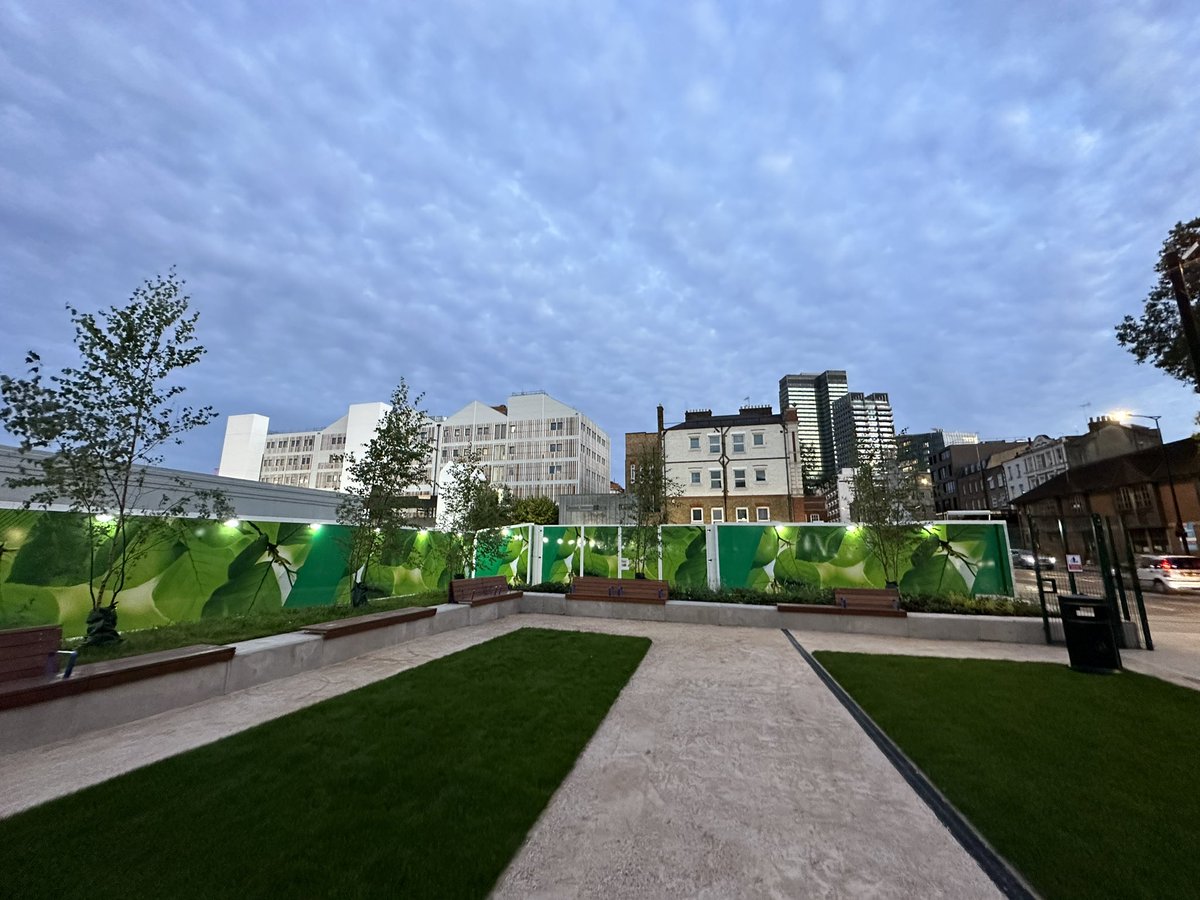 KayBuxton's tweet photo. Not sure it offsets past years of disruption and future years of uncertainty in Camden, but @HS2ltd have given us a temporary park 🌱 on Hampstead Road. https://t.co/7u2vCzLR2H