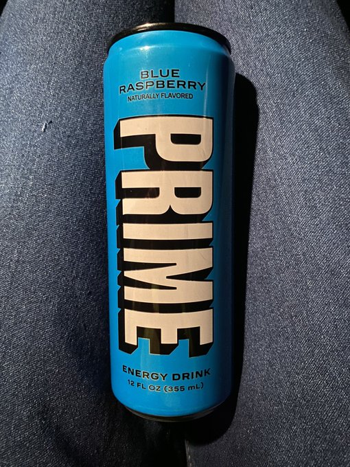 Going to be popping my PRIME cherry 🍒 🥴 https://t.co/OqVE8tx2do<a href="/tag/apexlegends"class="tags"><span>#apexlegends</span></a>