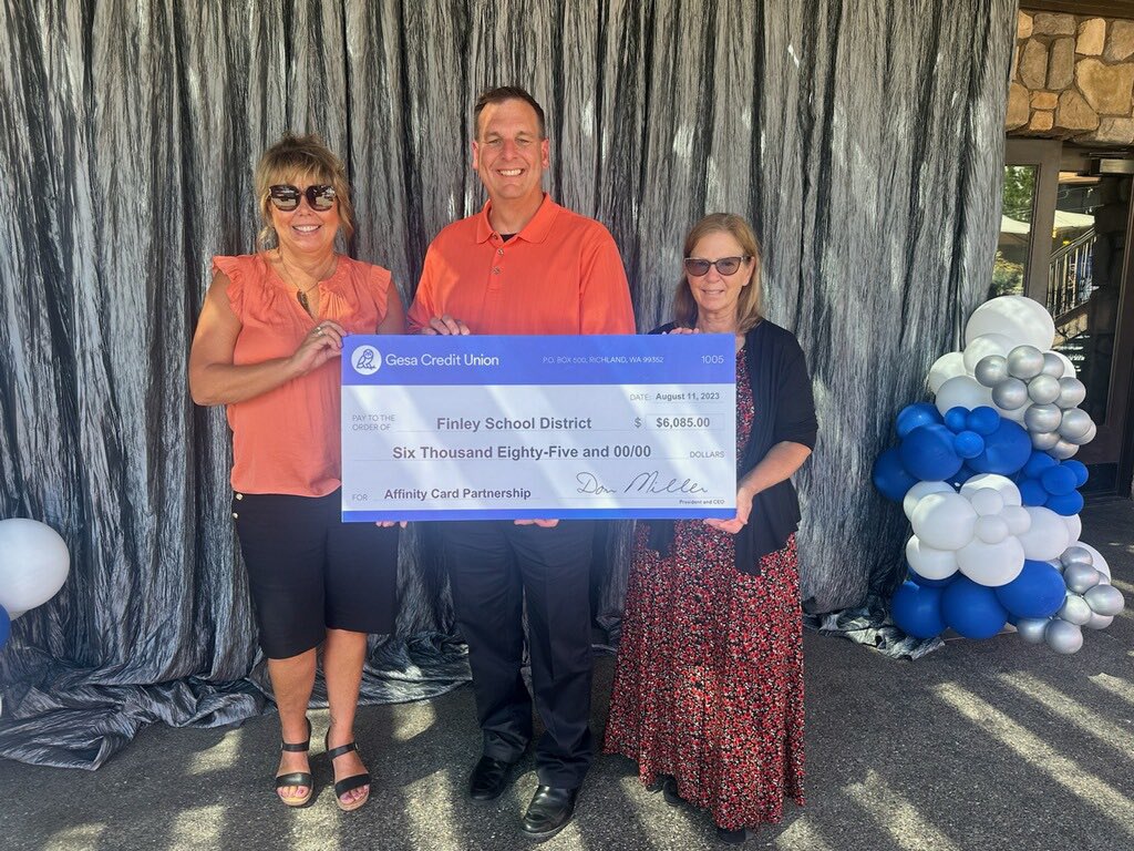 BryanRossLong's tweet photo. Much appreciation goes out to @GesaCU for their partnerships with education across our state.  Over $6,000 to Finley students and programs!   We achieve together! https://t.co/iCEDEJzawV