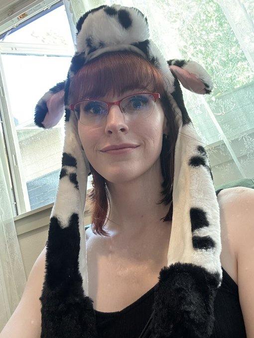 Cow girl or something, idk I&rsquo;m new to this! https://t.co/CIcQ7o2sfp<a href="/tag/mvsales"class="tags"><span>#mvsales</span></a>