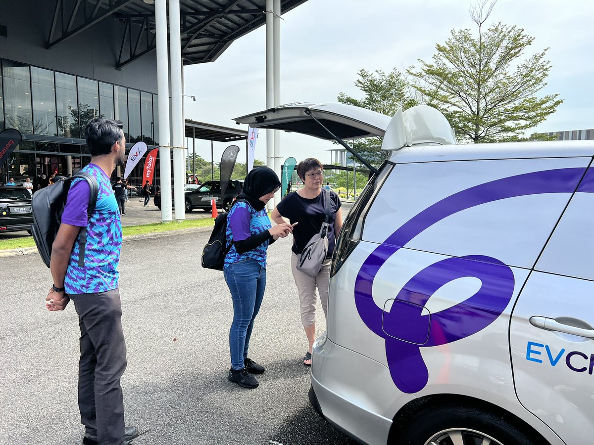 EVChargeGO tweet media