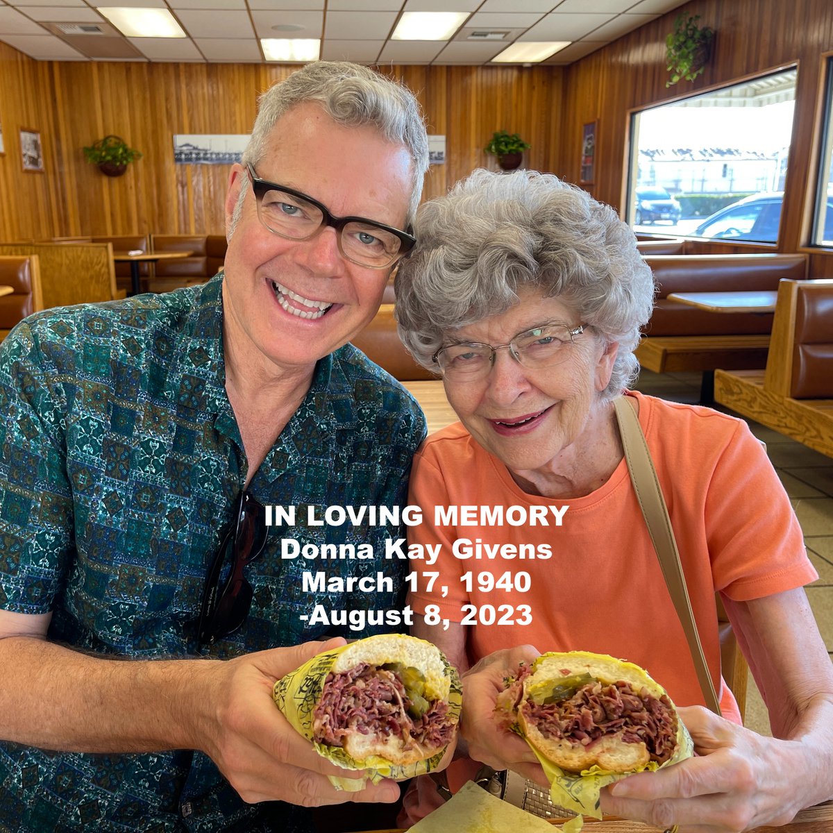 Charles Phoenix tweet media