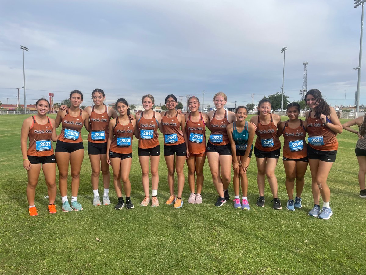 SFranco_PHHS's tweet photo. A great way to start the 2023 XC season. @PHCrossCountry1 keeps growing and growing. Excited to see what this group can accomplish this season. https://t.co/7nhzAZ7tNx