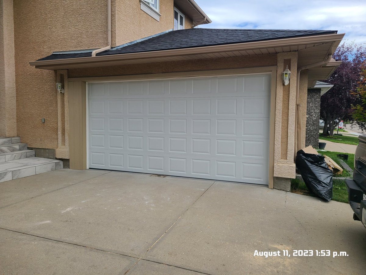 ktechdoor's tweet photo. 16x8 Northwest Garage Door
Calgary, Alberta NW https://t.co/JrVjhDUIAm