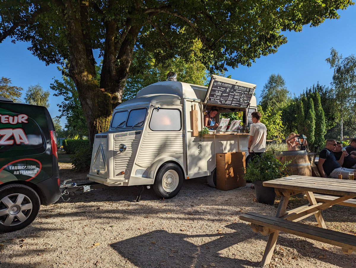 It's official: France has officially run out of Citroen H Vans to turn into pizza bars and coffee stations. Now they're making H Van replica trailers.