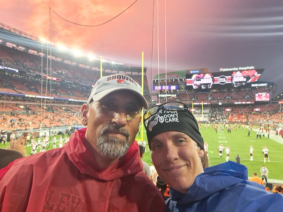 Ashleyihle1's tweet photo. #WasvsCle God is such a beautiful artist!! https://t.co/Ly8vo447O0