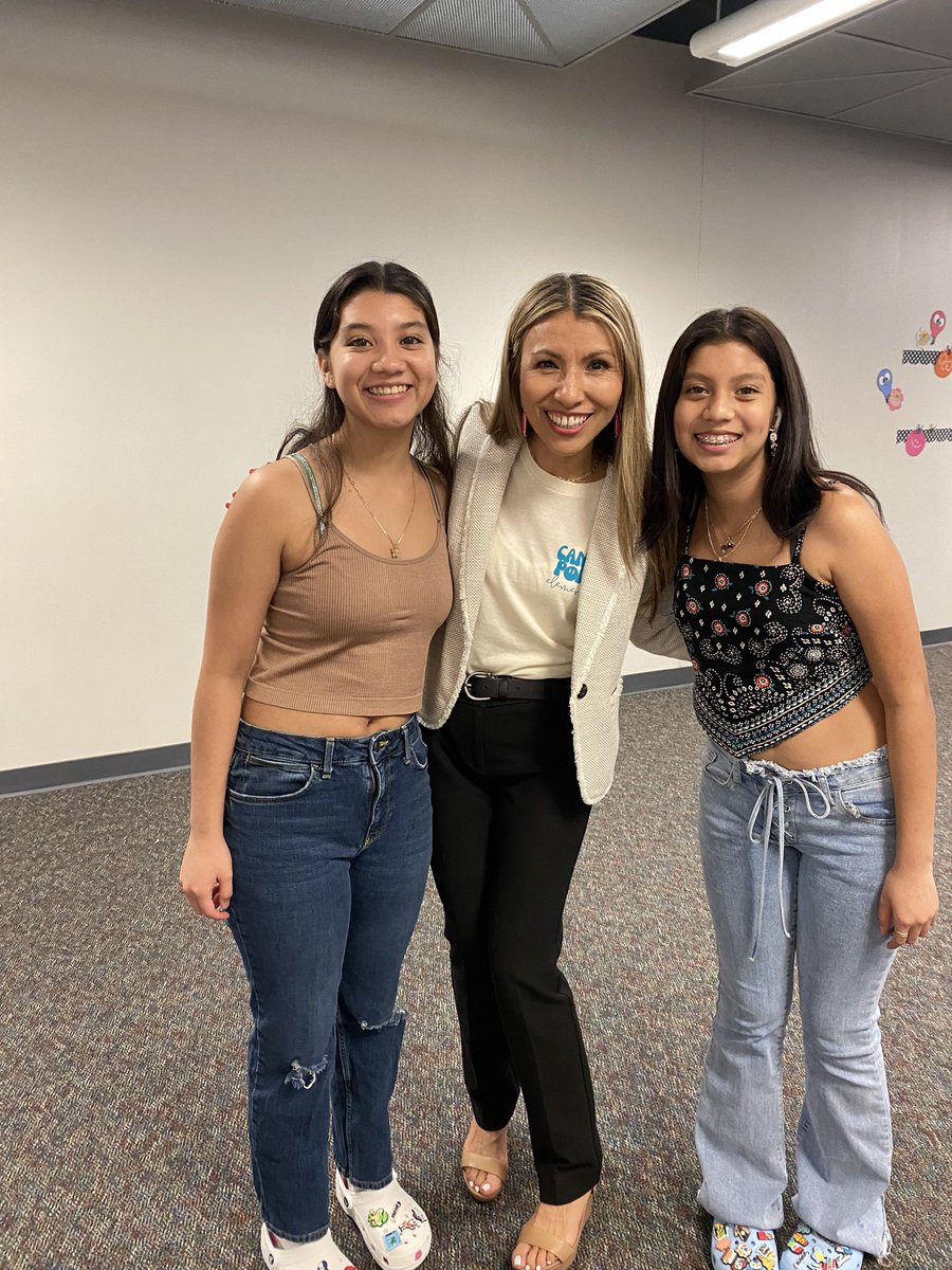 Julia Flores (@cpesjuliaflores) on Twitter photo My heart is full after seeing our students again specially my dear former ones💗Meet The Teacher 2023✅#the best reward <a href="/TISDCPES/">Canyon Pointe Elementary</a>
<a href="/TomballISD/">Tomball ISD</a> My heart is full after seeing our students again specially my dear former ones💗Meet The Teacher 2023✅#the best reward <a href="/TISDCPES/">Canyon Pointe Elementary</a>
<a href="/TomballISD/">Tomball ISD</a>