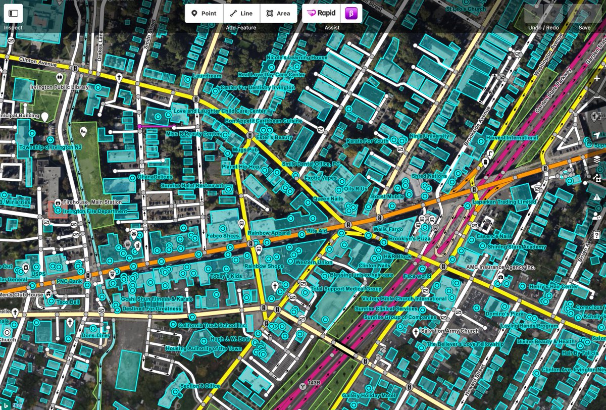 Bryan Housel tweet media