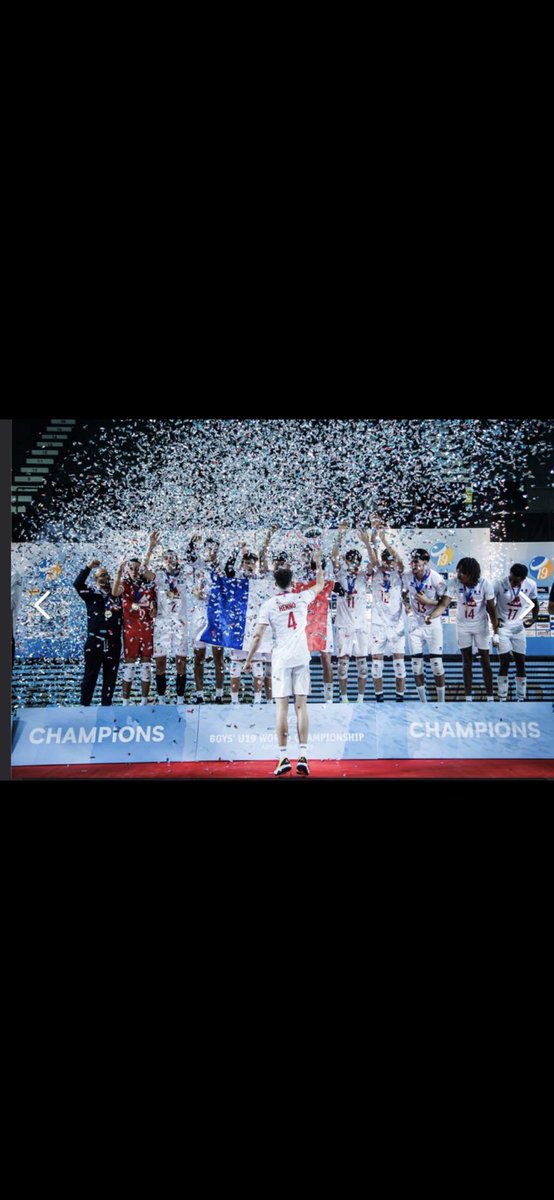 CHAMPIONS DU MONDE 
@FFvolley 
@NRMV44