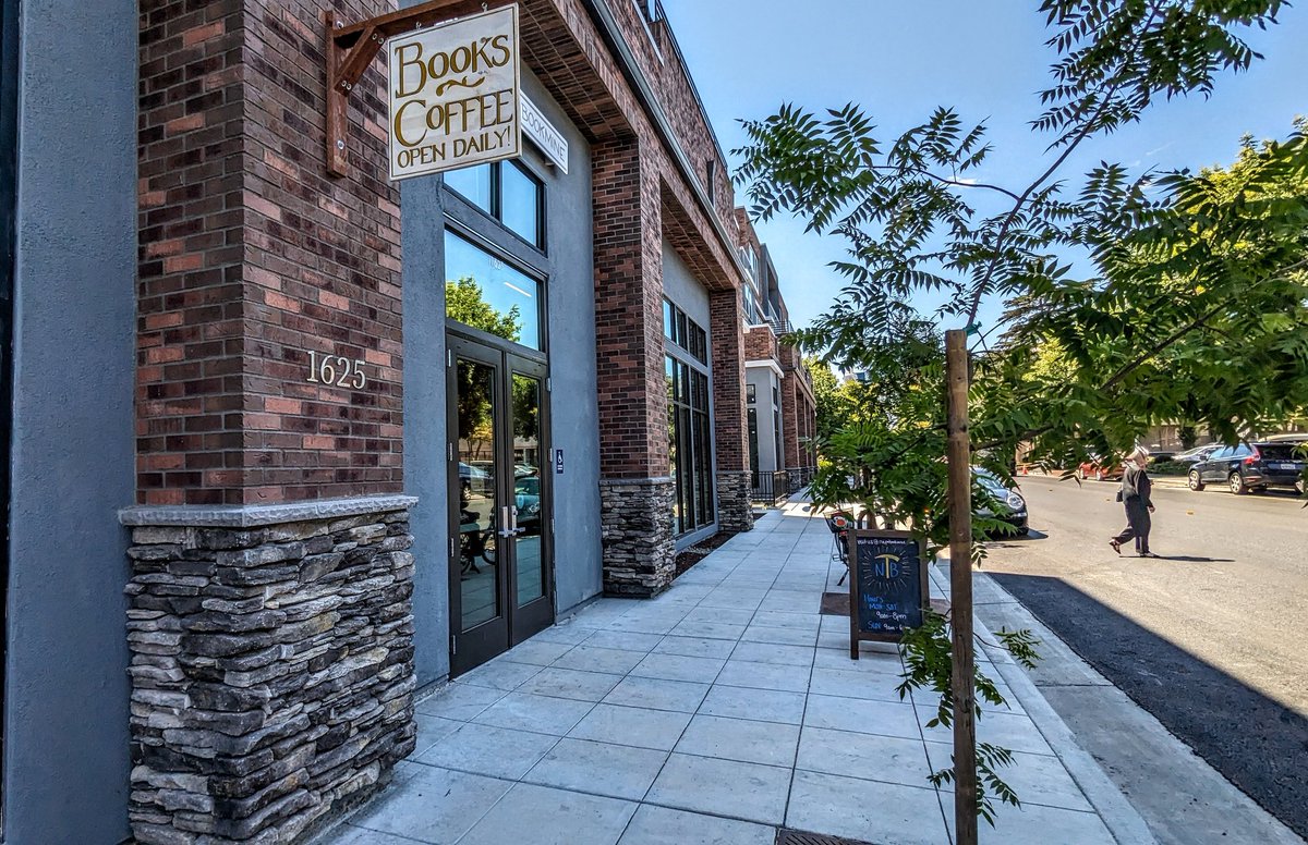 Derek Moore tweet media