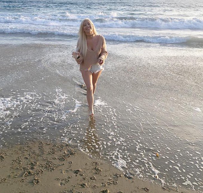 Any last bit of #summer ☀️ plans? https://t.co/ync8wdRVc7<a href="/tag/summer"class="tags">#summer</a>