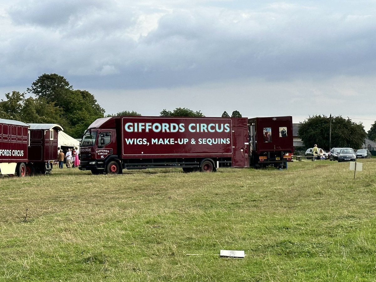 J Armand Smith (@josiecreates) on Twitter photo I like the look of this trailer. Wigs, make up and sequins sounds a dreamy afternoon <a href="/giffordscircus/">Giffords Circus</a> I like the look of this trailer. Wigs, make up and sequins sounds a dreamy afternoon <a href="/giffordscircus/">Giffords Circus</a>