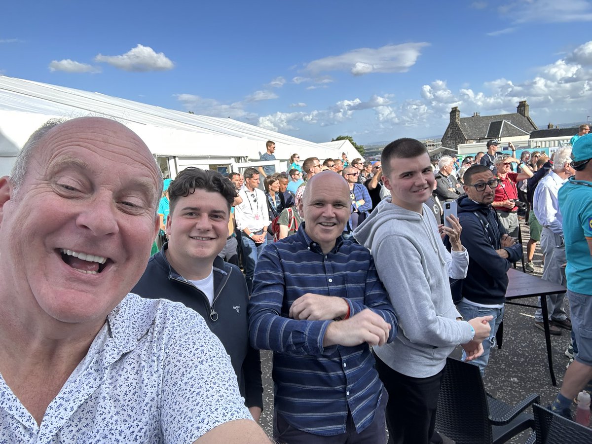 davierussell67's tweet photo. Great wee day out. Thanks to #mapei and Glasgow branch of trade choice carpet and flooring

Trust me that was a hell of a finish. Up that mad hill. https://t.co/IRPDzvo49z