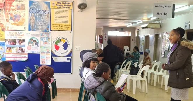 TAC's tweet photo. Treatment Literacy session at Calcot Dhlepu Clinic covering the issue of prevention and treatment of sexually transmitted infections including HIV.
#preventiontreatmentliteracy #tacgp #treatmentliteracy https://t.co/FRn3hzCOIm