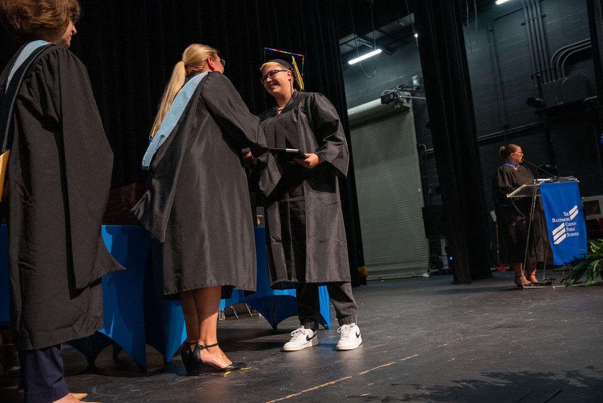 BaltCoPS's tweet photo. πΈ Photos from #TeamBCPS Summer Graduation are available on the BCPS Flickr page! Please join us in congratulating the Class of 2023! #bcpsgrad
Album β‘ https://t.co/HA5TH4Je8w https://t.co/w95Jv1qkjT