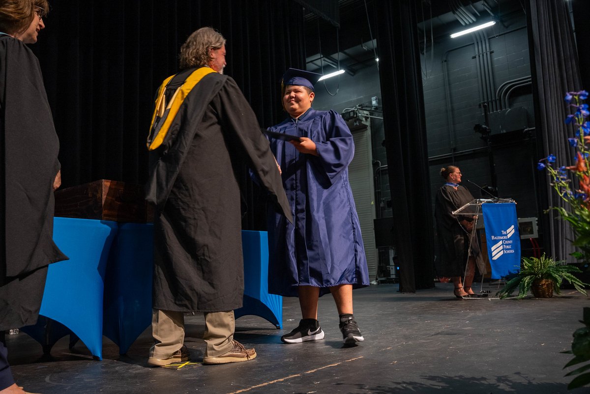 BaltCoPS's tweet photo. πΈ Photos from #TeamBCPS Summer Graduation are available on the BCPS Flickr page! Please join us in congratulating the Class of 2023! #bcpsgrad
Album β‘ https://t.co/HA5TH4Je8w https://t.co/w95Jv1qkjT
