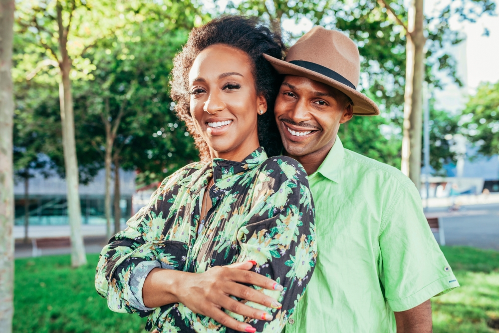 FacingOurRisk's tweet photo. Breast cancer often disrupts intimacy. Recent studies examine how survivors and their partners cope, communicate and work with healthcare providers about sexual intimacy. #HelpNotHype #BeyondtheCancerHeadlines #FacingOurRisk https://t.co/NjFU0qLiFX https://t.co/H9vc03YLyR