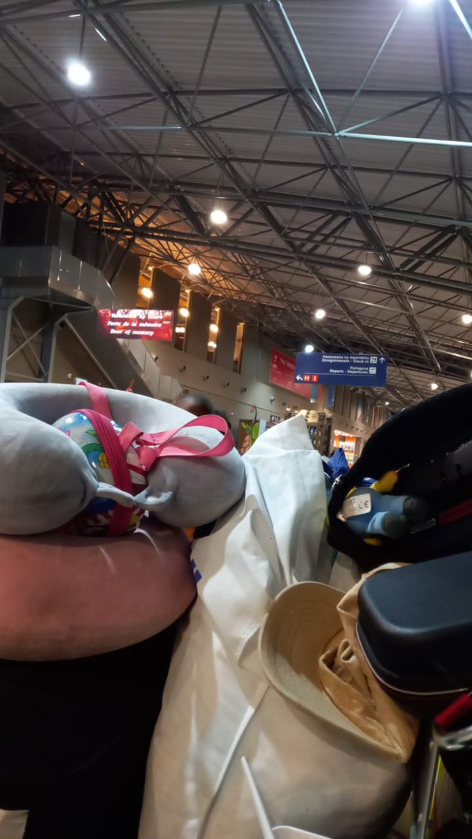 Ree ๐ฆ๐ฐ๐ช๐บ๐ฌ (@rahima_feisal) on Twitter photo Mmelala <a href="/Kenya__Airway/">Kenya Airways</a> <a href="/KenyaAirways/">Kenya Airways</a> mmejifunika na duvet eeh ,now imagine those tu small babies on the benches at Madagascar,tired,longing to go home..hamna ata aibu???? Mmelala <a href="/Kenya__Airway/">Kenya Airways</a> <a href="/KenyaAirways/">Kenya Airways</a> mmejifunika na duvet eeh ,now imagine those tu small babies on the benches at Madagascar,tired,longing to go home..hamna ata aibu????