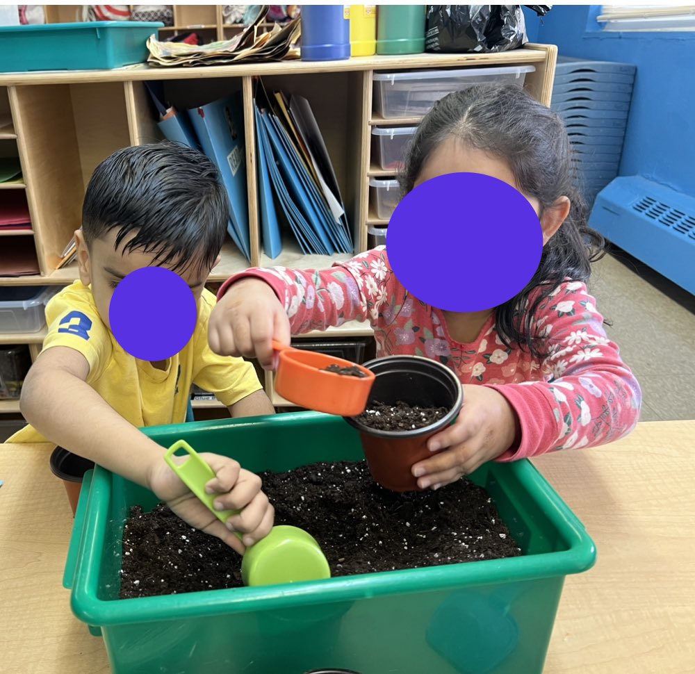 Cgomez322's tweet photo. Hello hello anyone out there. Can you help me? Can you help my students? NYC pre-K teacher in title 1 school. Any help, sprinkle repost are greatly appreciated. Please RT 🩵 #clearthelist #teachertwitter #JohnClearMyList @RyanBartlett @chipgaines Wishlist
https://t.co/HUgPj2OE6n https://t.co/IFkNVCMKHI