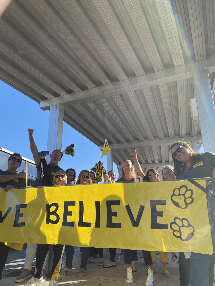 pinewood_stuart's tweet image. The PWE showing up for our new superintendent and the 2023-2024 school year. #allinallthetime #MCSDBetterTogether