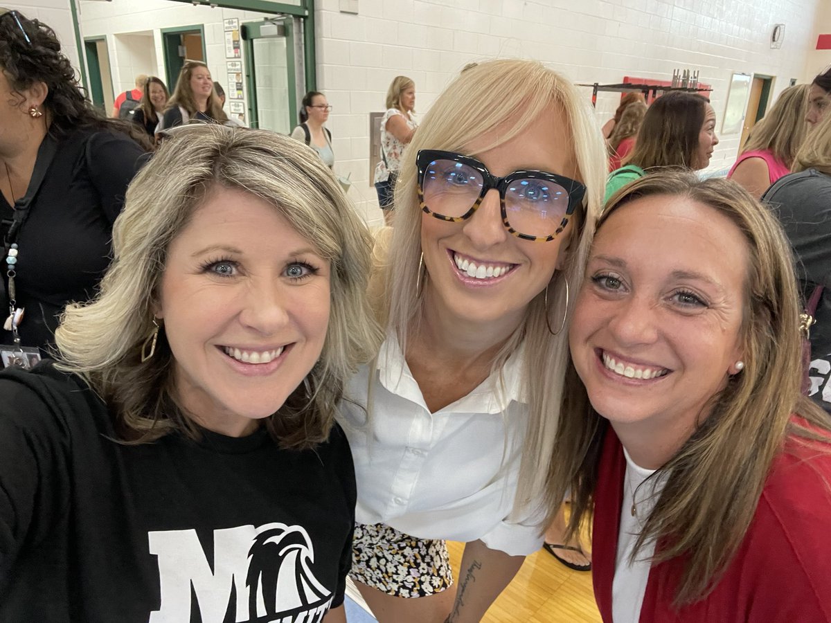 Mrs. Baker’s Kindergarten Class tweet media