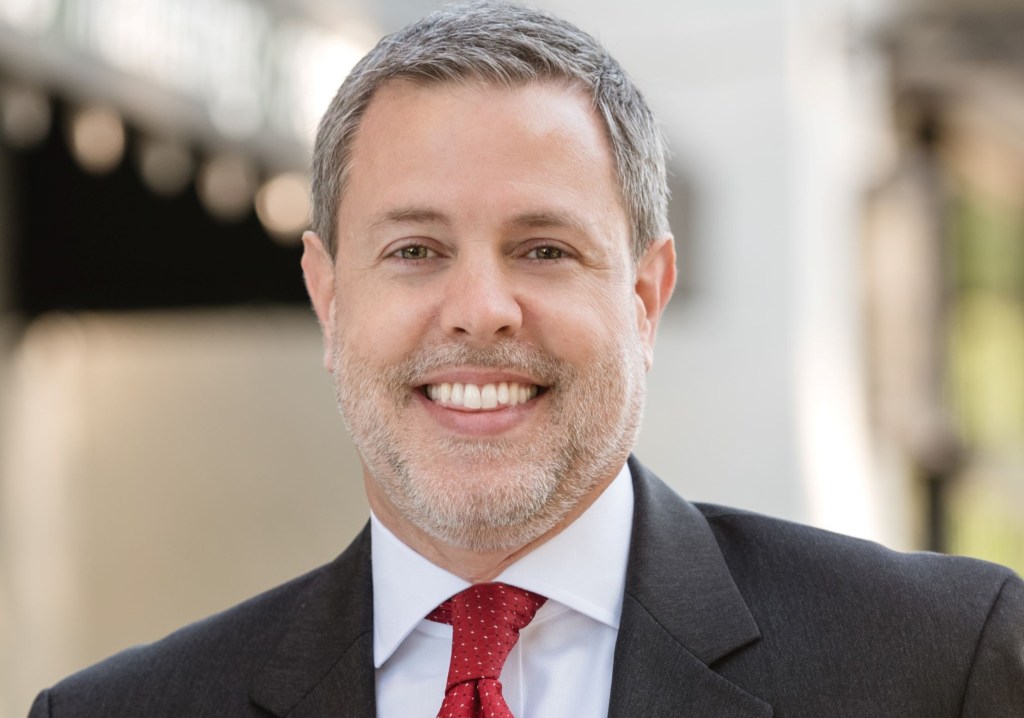 orlandosentinel's tweet image. DeSantis taps anti-LGBTQ+ Liberty Counsel lawyer for judgeship trib.al/mxeRd8K