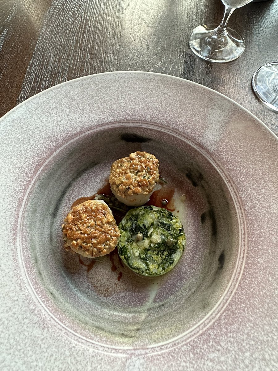 Clive Bicknell tweet media