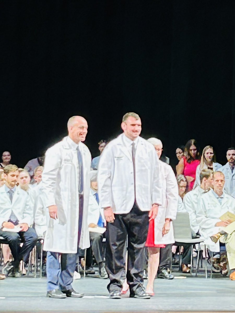 JamRey45's tweet photo. Very proud moment for Reyes Family. Sam Reyes University of Iowa Whit Coat Ceremony. https://t.co/YBydzekyX1
