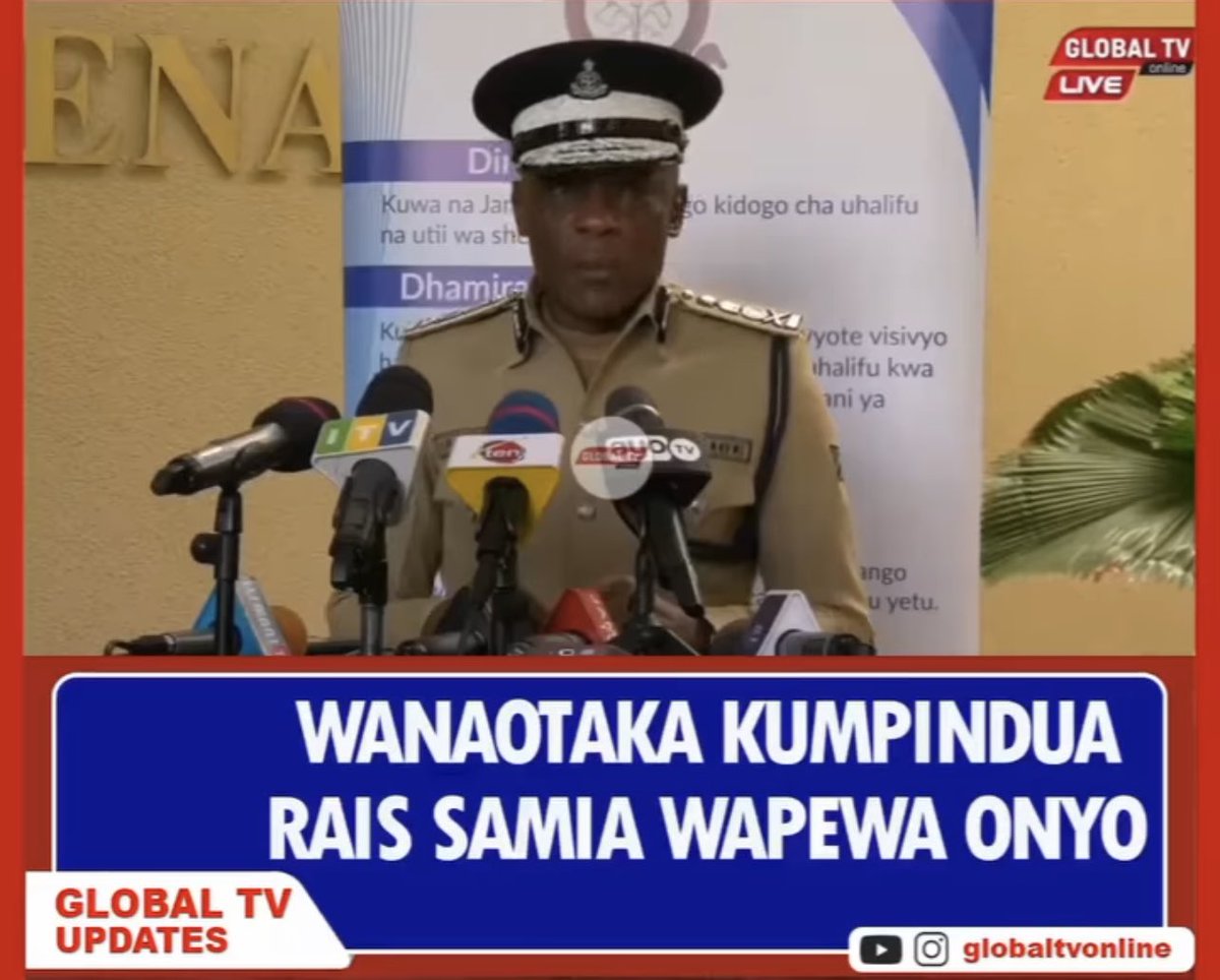 TheRealJongwe's tweet photo. Hawa walimtengeneza Jiwe akaingia Hofu matokeo yake akatutesa sana watu bila hatia, huku wao wakipiga michongo haramu out of that… Leo wanataka kumtengeneza Mama kwa style ile ile…Mwabukusi hawezi kumpindua Rais labda yeye Wambura na Askari wenzake  ndio wanatamani hivyo.., https://t.co/NSiEDMIu8W