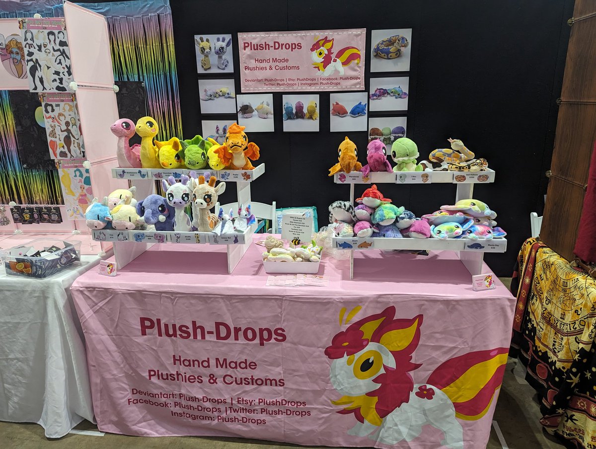 Plush-Drops tweet media