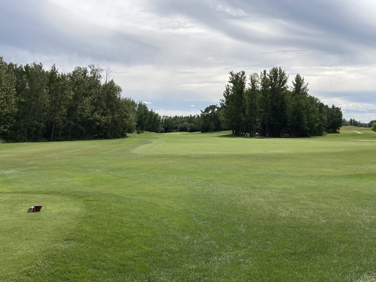 Things are looking great on a Friday afternoon before club championship weekend