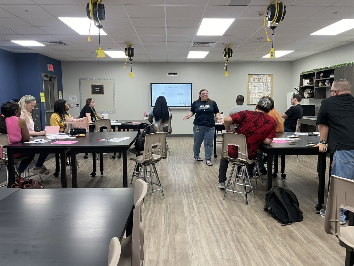 AP_Skelton19's tweet image. Inspired buy our teacher-led PD sessions today!! #WeAreHaskett