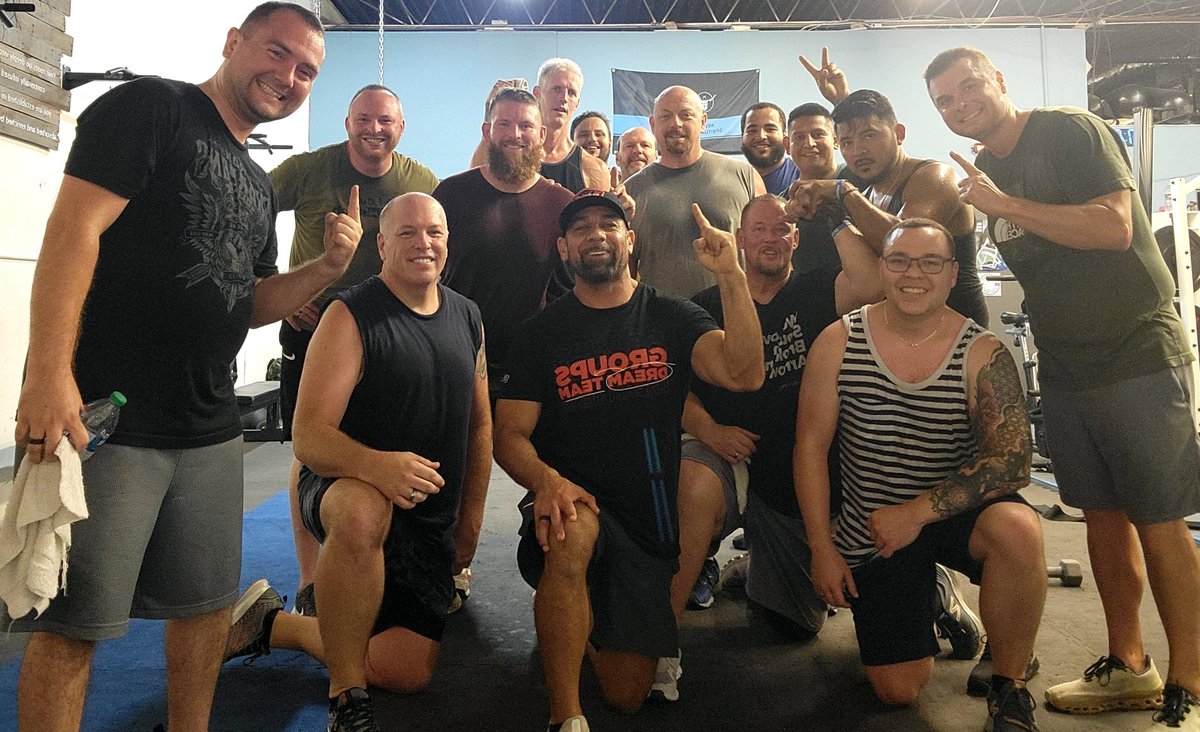 TheFitMoG's tweet photo. You don't stop working out when you get old, you get old when you stop working out!
Lift weights!
Stay healthy!
Move the needle.
#FitMoG https://t.co/YhGhFoSUlX
